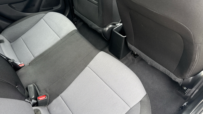 Hyundai i20 1.2 SE 5dr Petrol Hatchback